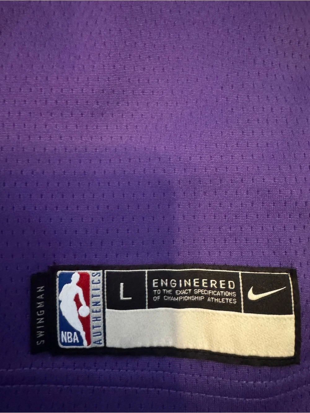 Lebron James youth large Nike jersey - Picture 3 of 4